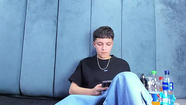 Megan_Thompson_'s Live XXX Chat