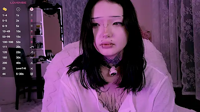 Lein_Bone Adlı Modelin Canlı XXX Sohbeti