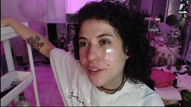 Hellen_dumont Adlı Modelin Canlı XXX Sohbeti