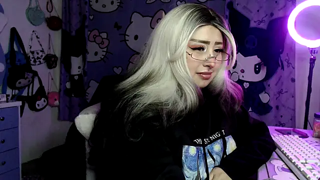 Živý XXX chat lussyevans24