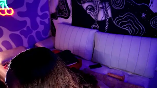 verosmit1 Adlı Modelin Canlı XXX Sohbeti