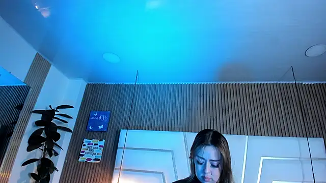 Xara_Shadow Live XXX-chat