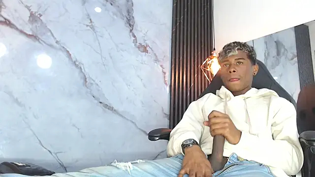 TonnyMarck's Live XXX Chat