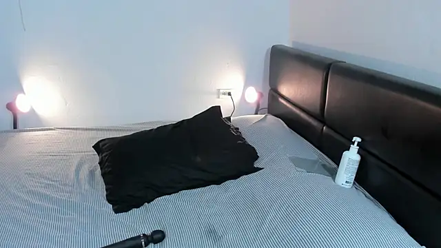 AshlyViper's Live XXX Chat