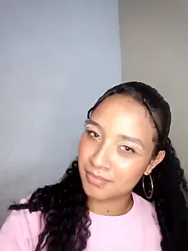 Aurora_fantasyPink's Live XXX Chat