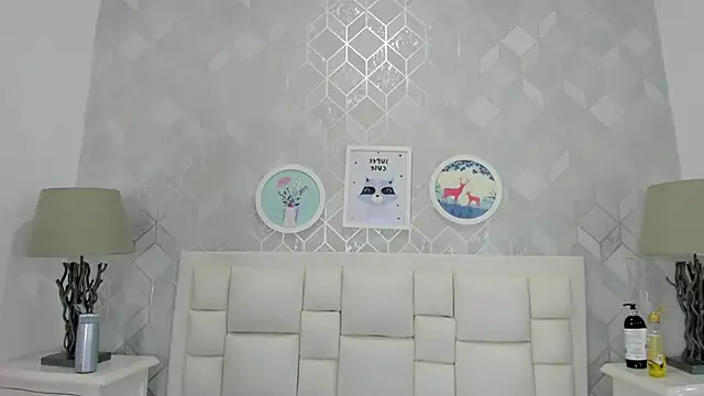 naia_coxのライブXXXチャット