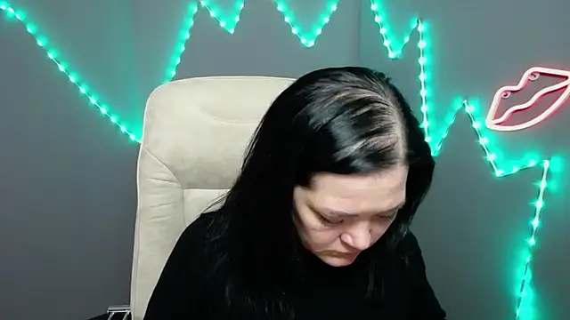 LauraFinn: απευθείας συνομιλία ΧΧΧ