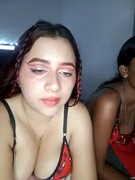 Chatroom XXX en direct de Chloe_Sky_love