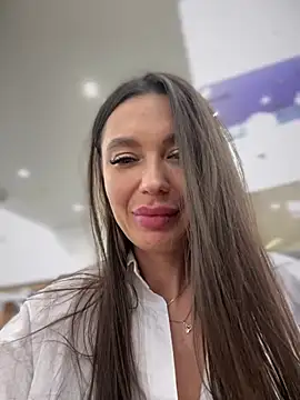 Emma_CattのライブXXXチャット