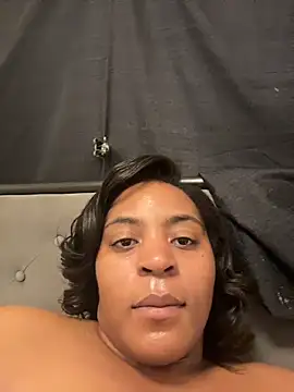 Chatroom XXX en direct de prettlovely14