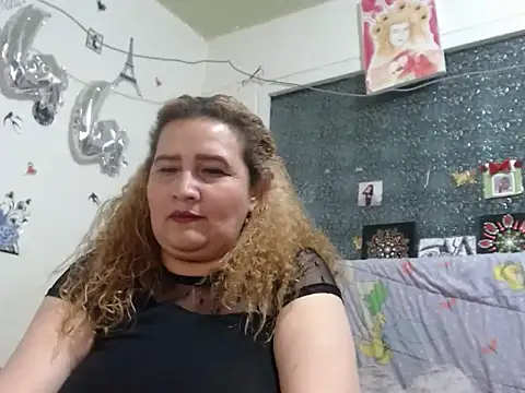 Perla1981-- élő XXX-chatje