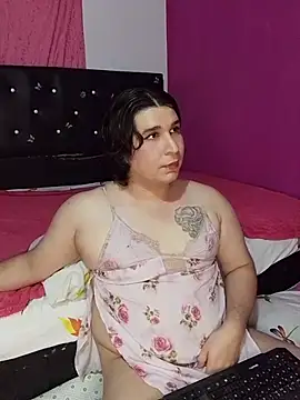 Chatroom XXX en direct de Kaissydoll