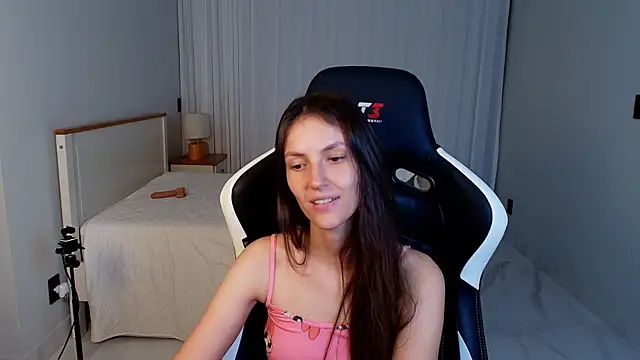 upssnowy Chat XXX live