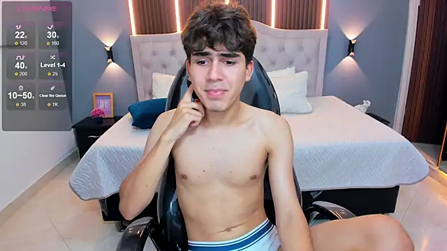 Tommy18__ 라이브 XXX 채팅