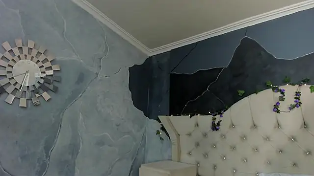 Rubi_Sky: διαδικτυακό σόου στην κάμερα