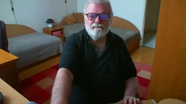 Chat XXX en directo de petvarad