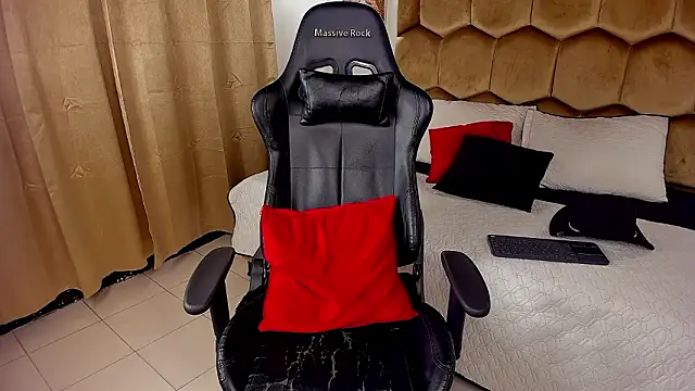 Emmet_CollinsJS Webcam-Show