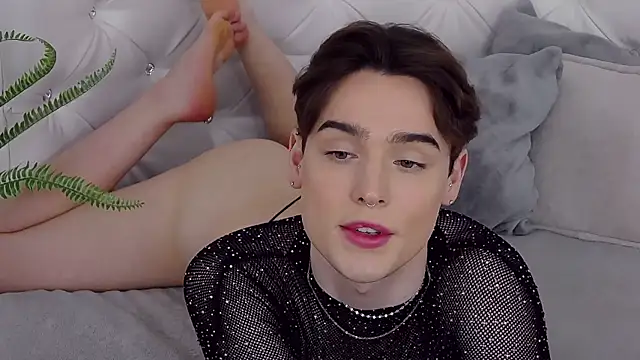 RobbyCharming: απευθείας συνομιλία ΧΧΧ