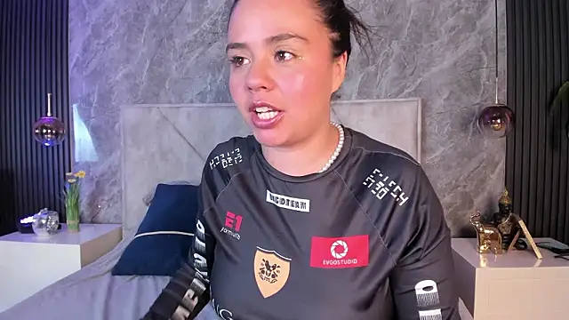 Chat XXX en directo de ArielleWilde