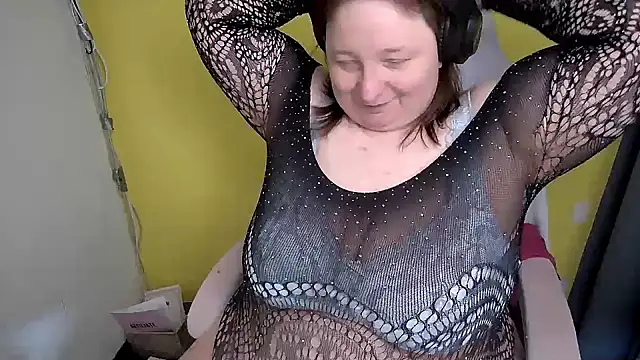 Chat +18 de NextDoorCurvy ao vivo