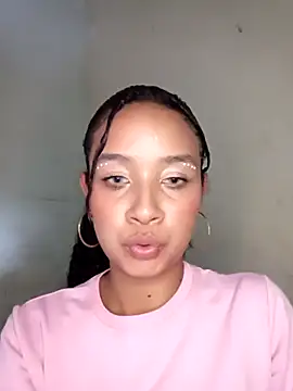 Chat +18 de Aurora_fantasyPink ao vivo