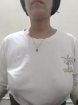 love_sexy090 Adlı Modelin Canlı XXX Sohbeti