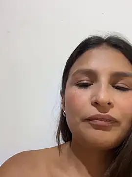 NayaraD's Live XXX Chat