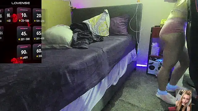 Czat XXX na żywo – Blondiewithanass