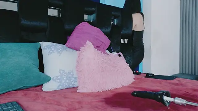 levana1's Live XXX Chat