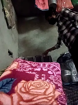 Yash_Sharma18 Live XXX-Chat