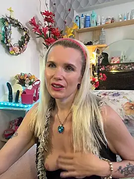 DirtyMargaret Live XXX-chat