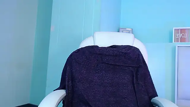 Emerald_gh's Live XXX Chat