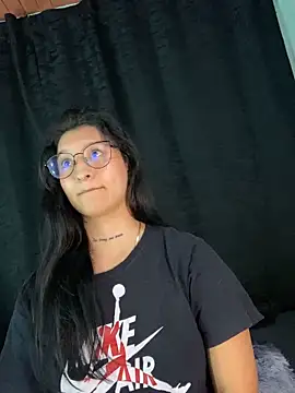 XXX chat uživo modela EVAH_LEE_