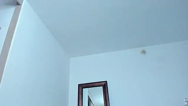 KingLevi01: απευθείας συνομιλία ΧΧΧ