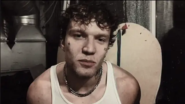 Huntall77: απευθείας συνομιλία ΧΧΧ