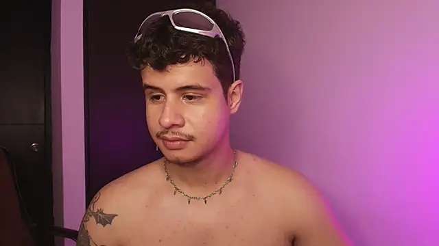 BjornSteel: απευθείας συνομιλία ΧΧΧ