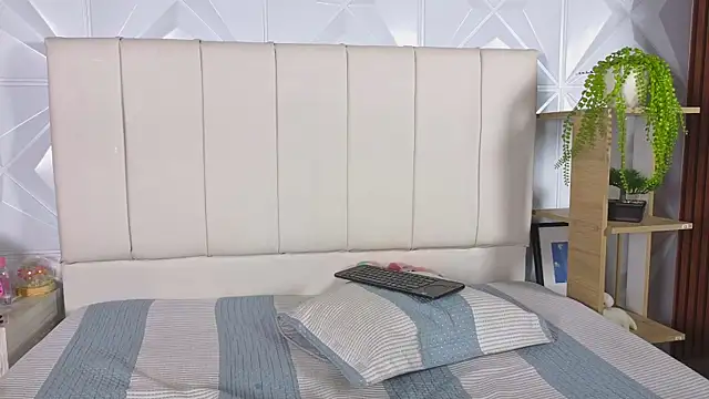 Show modela Emily_and_Sebastiannn na web-kameri