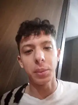 Daniel_Roy Webcam-Show