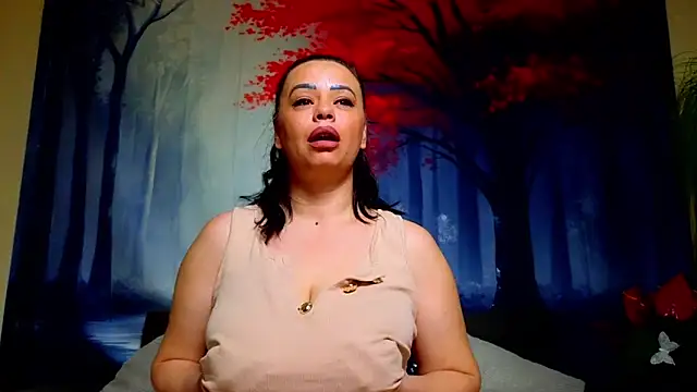 ElizabethEven Live XXX-chat