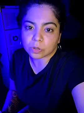 kimmiakiss22: онлайн-секс-чат