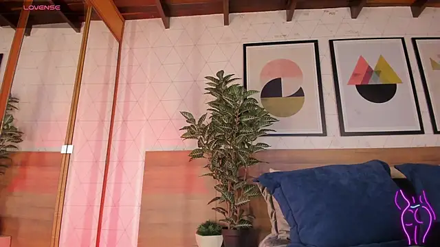 MiaKay1 – Naživo XXX chat