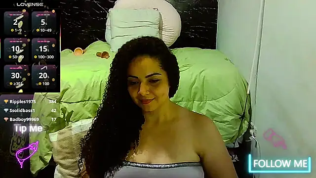 _naughty_milf Live XXX-Chat