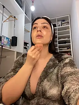 Lexi_Storm Adlı Modelin Canlı XXX Sohbeti