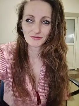 CrazyMaya39のライブXXXチャット