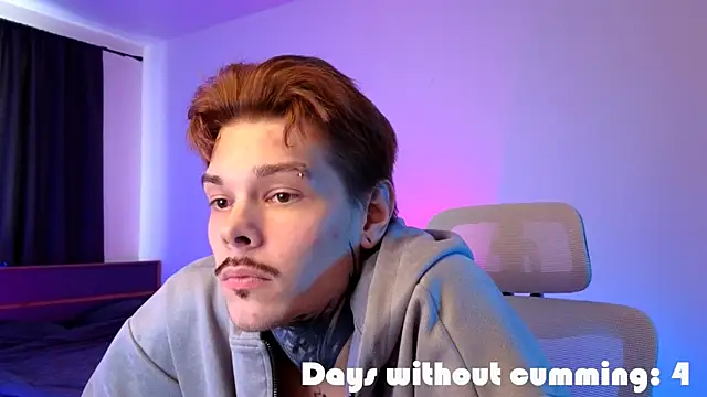 DENIS_HERE live XXX chat