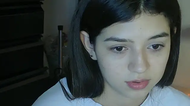 eva_sin18's Live XXX Chat