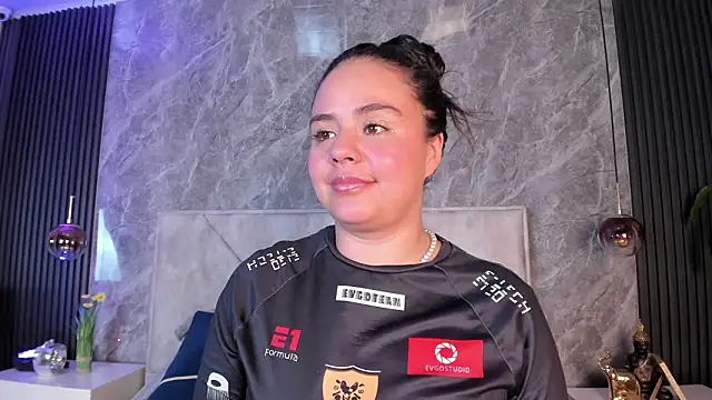 ArielleWilde: онлайн-секс-чат