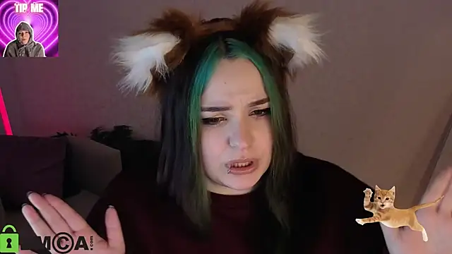 Mia_R0ss Adlı Modelin Canlı XXX Sohbeti