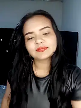 Emily_Rouse23 Chat XXX in diretta