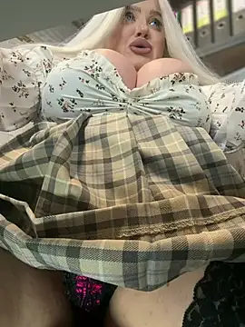 Eliaden: απευθείας συνομιλία ΧΧΧ